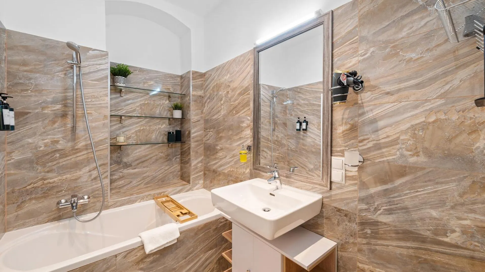 Apartment Traum-Wohnung, 63M², Top Oeffi-Anbindung, Smart-Tv. Vienna Austria